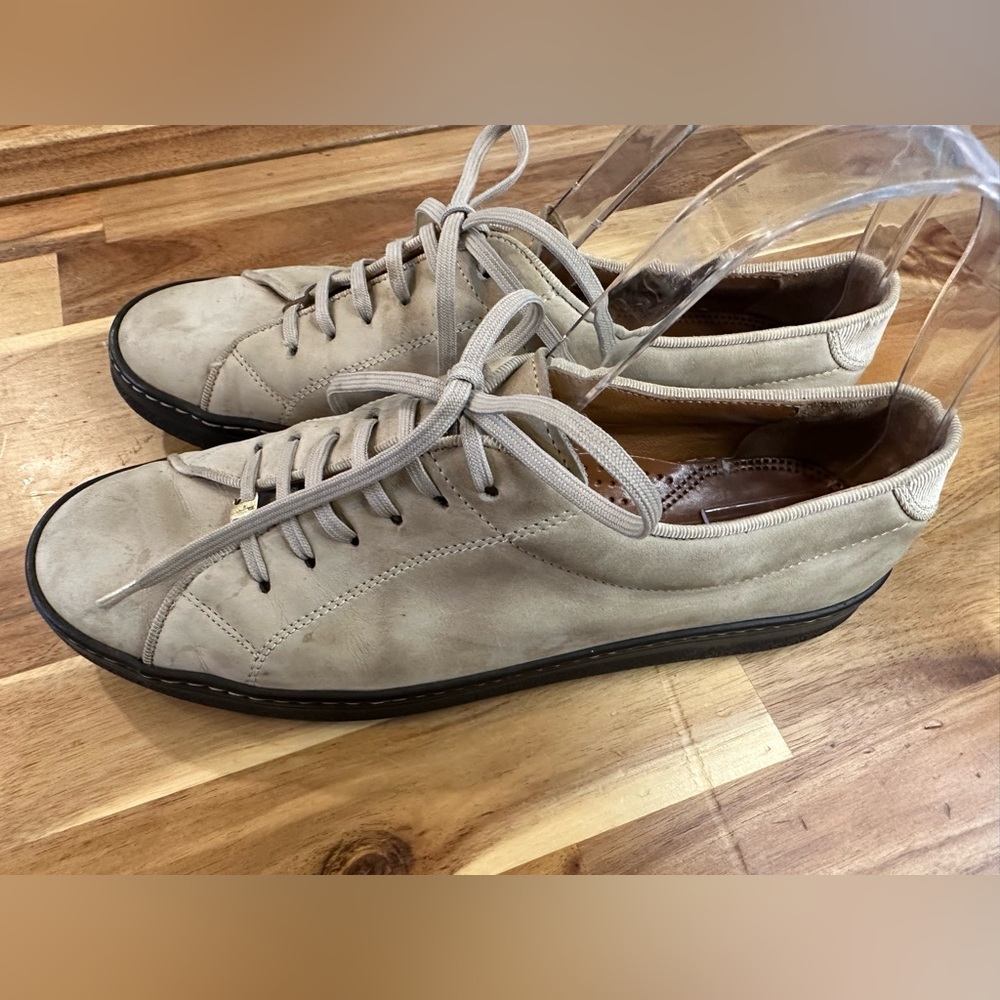 Salvatore Ferragamo Sport Italy Women’s Sneaker Size 7 1/2 - Picture 3 of 16